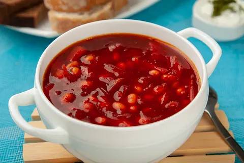 Борщ с белой фасолью