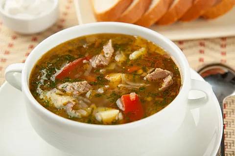 Щи из свежей капусты с картофелем